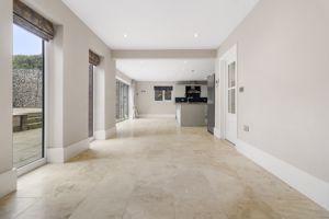 Kitchen/diner- click for photo gallery